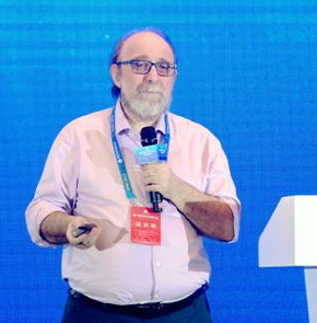 米格尔·尼科莱利斯